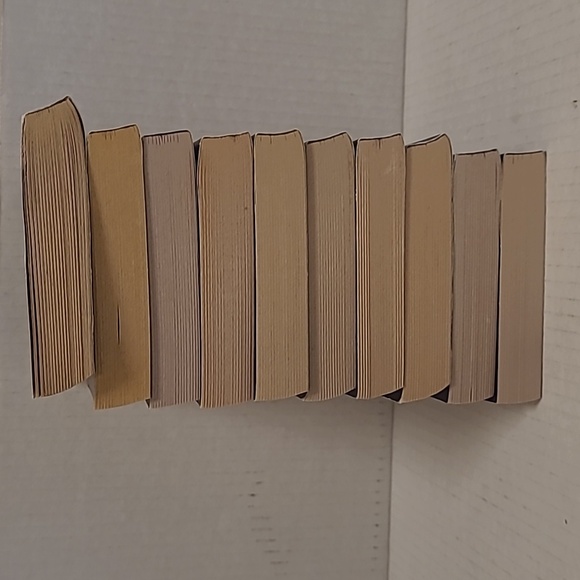 10 Large Print Love Inspired Suspense Inspirational Romance Paperback Books - Picture 15 of 16